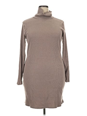 Old Navy Casual Dress (view 1)