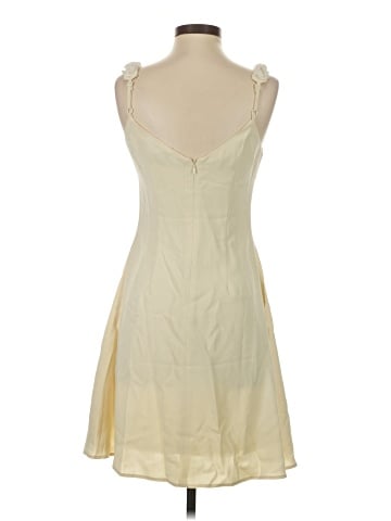 C. Luce Casual Dress (view 2)