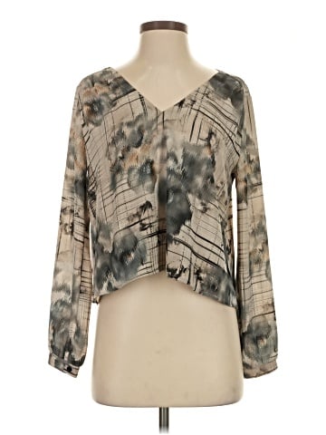 Astr 3/4 Sleeve Blouse (view 1)