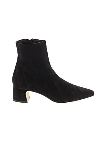 Journee Collection Ankle Boots (view 1)