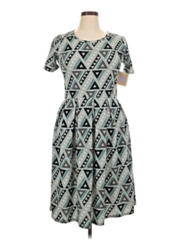 Lularoe Casual Dress (view 1)