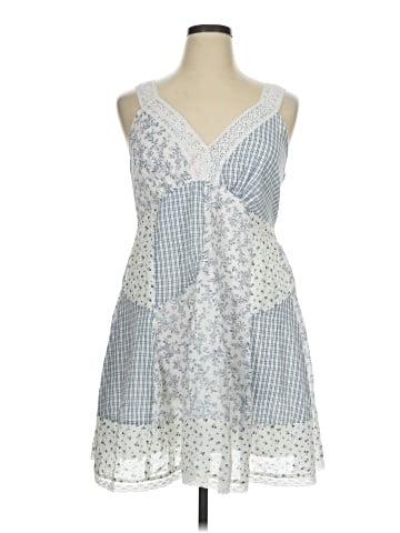 American Eagle Outfitters Casual Dress (view 1)