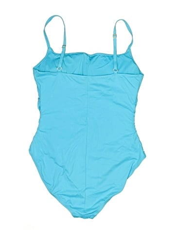 La Blanca One Piece Swimsuit (view 2)