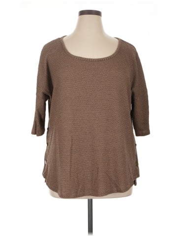 AUW 3/4 Sleeve Top (view 1)