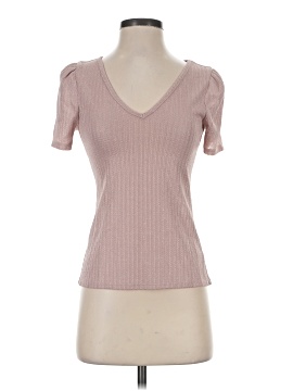 Express Outlet Short Sleeve Top