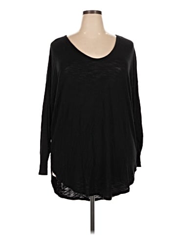 Old Navy 3/4 Sleeve T-Shirt (view 1)