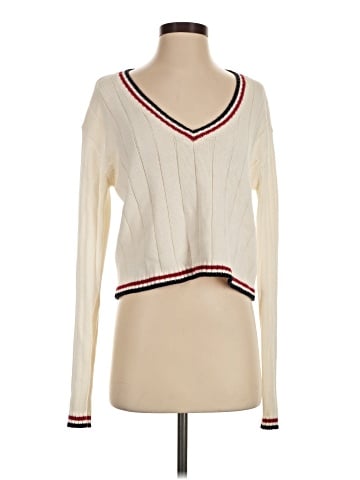 Brandy Melville Pullover Sweater (view 1)