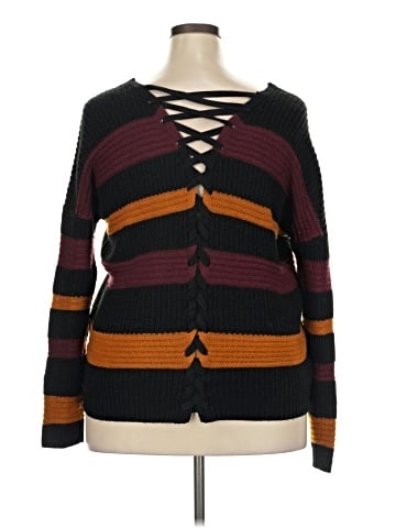 Full Circle Trends With Love Pullover Sweater (view 2)