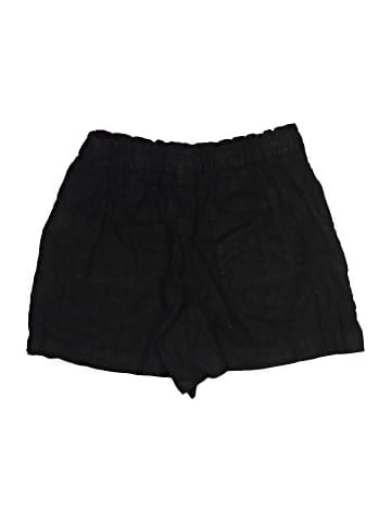 Gap Shorts (view 2)