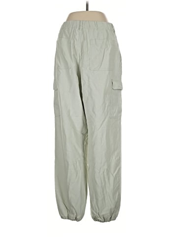 Uniqlo Cargo Pants (view 2)