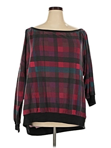 Torrid 3/4 Sleeve T-Shirt (view 1)