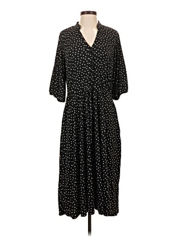 Sandra Darren Casual Dress (view 1)