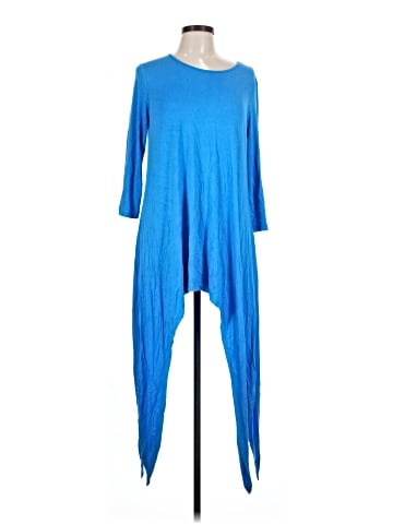 Kate & Mallory designs Casual Dress (view 1)