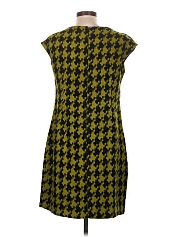 Signature by Robbie Bee Casual Dress (view 2)