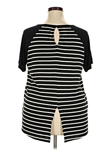 Molly & Isadora Short Sleeve T-Shirt (view 2)
