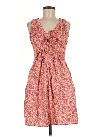 Old Navy Casual Dress (view 1)