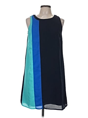 Mercer & Madison Casual Dress (view 1)