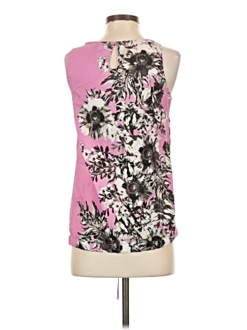 Tinley Road Sleeveless Blouse (view 2)