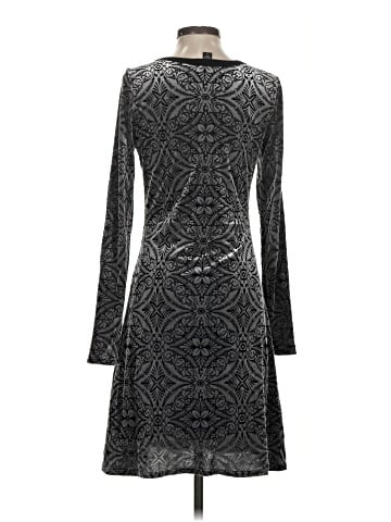 Karen Kane Casual Dress (view 2)
