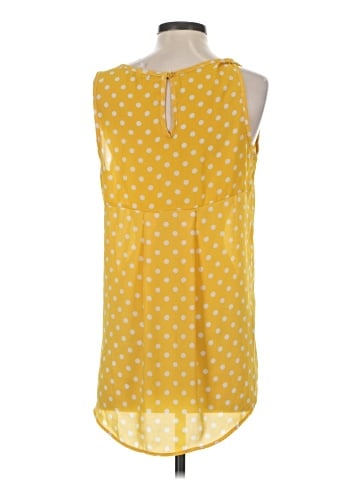 Pleione Tank Top (view 2)