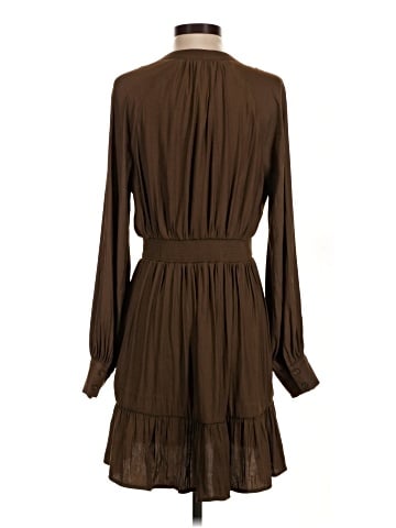 Banana Republic Casual Dress (view 2)