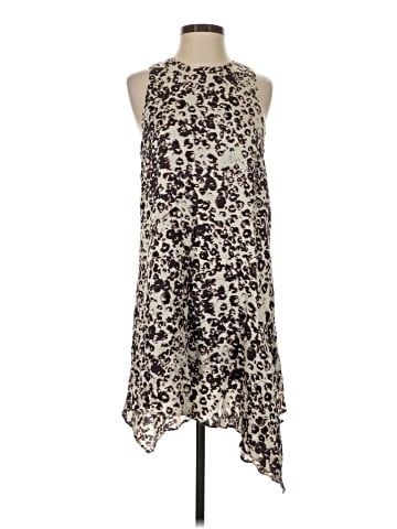 Krisa Casual Dress (view 1)