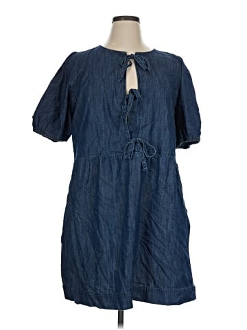 Ann Taylor LOFT Casual Dress (view 1)