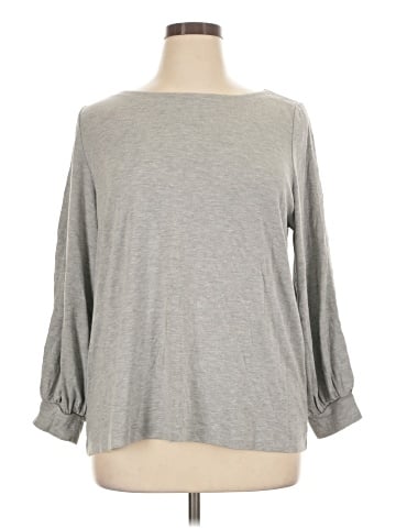 Ann Taylor LOFT 3/4 Sleeve T-Shirt (view 1)