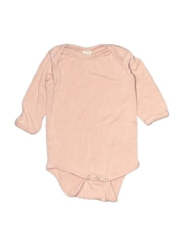 Kate Quinn Organics Long Sleeve Onesie (view 1)