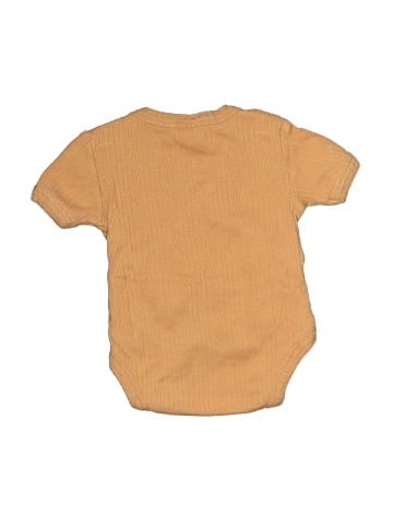 Kate Quinn Organics Short Sleeve Onesie (view 2)