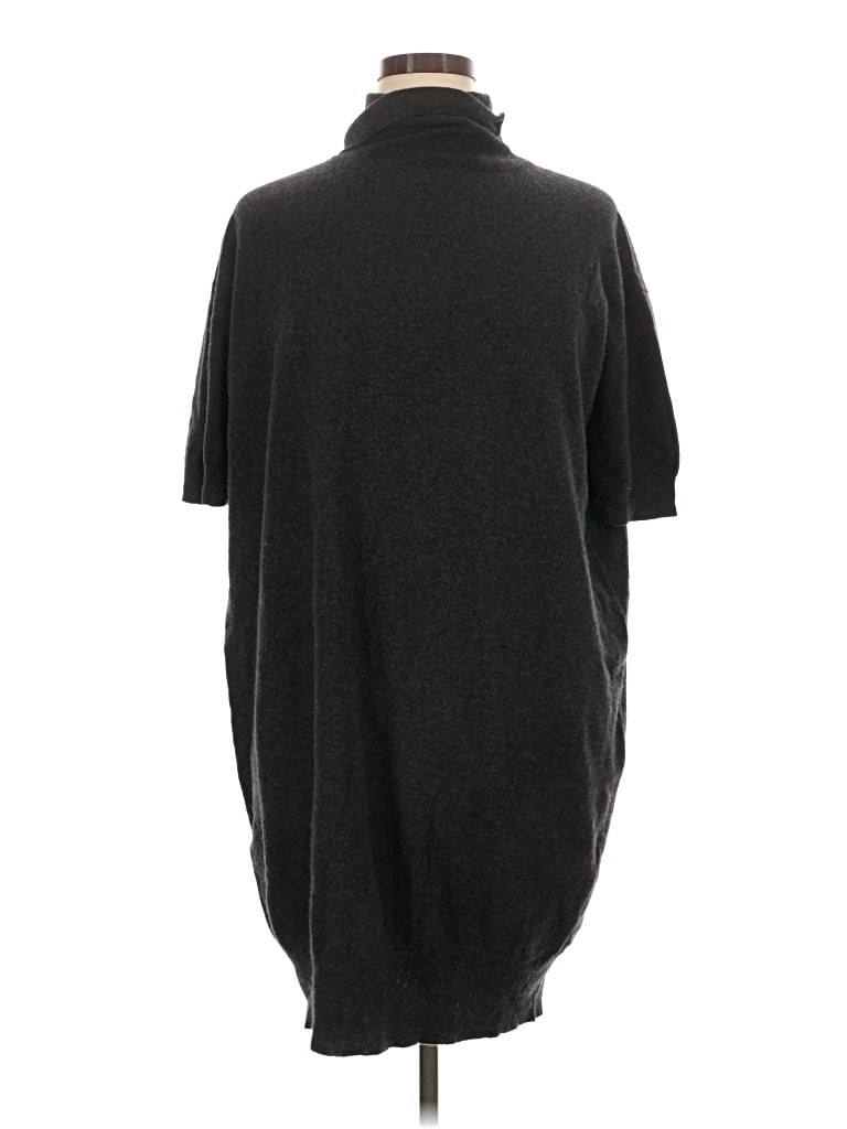 Pre-owned Hache Poncho In Black