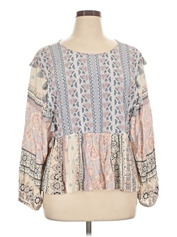 American Eagle Outfitters 3/4 Sleeve Blouse (view 1)