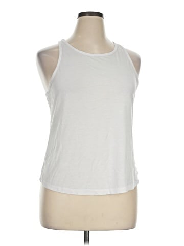 Gap Fit Sleeveless T-Shirt (view 1)
