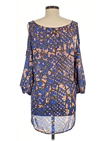 Kokoon 3/4 Sleeve Blouse (view 2)