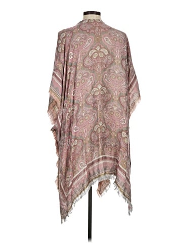 Cheekys Poncho (view 2)