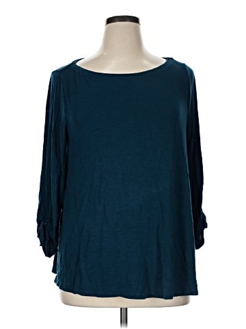 Lane Bryant 3/4 Sleeve T-Shirt (view 1)