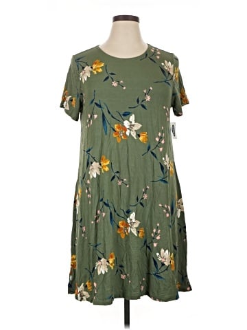 Old Navy Casual Dress (view 1)