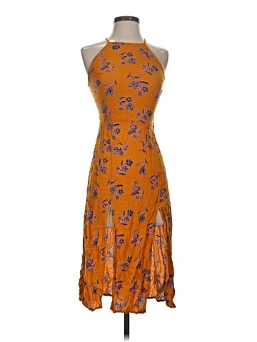 Xhilaration Cocktail Dress (view 1)
