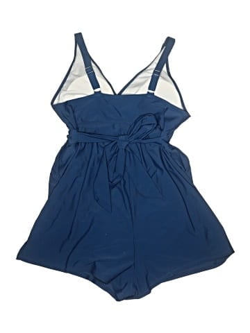 BLOOMCHIC Swimsuit Cover Up (view 2)