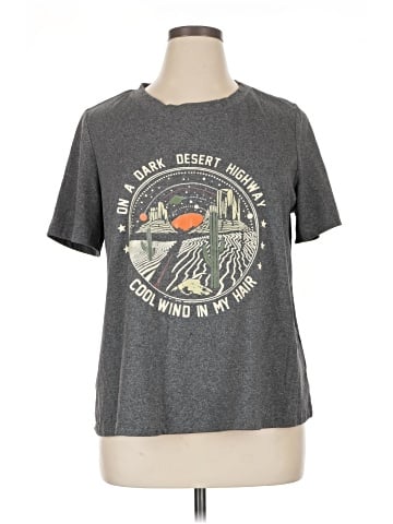 Unbranded Short Sleeve T-Shirt (view 1)