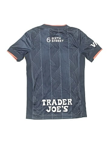Nike Active T-Shirt (view 2)