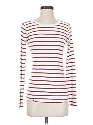Gap Outlet Long Sleeve T-Shirt (view 1)