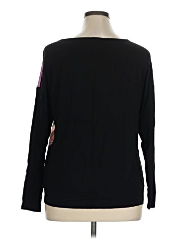 Chico's Long Sleeve T-Shirt (view 2)