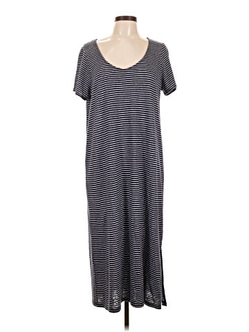 Old Navy Casual Dress (view 1)