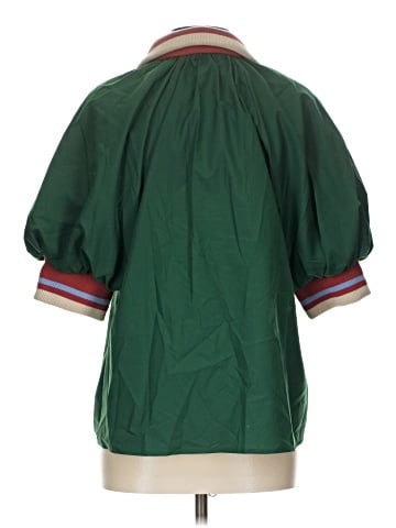 Entsou Raincoat (view 2)