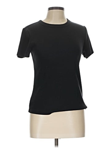 Old Navy Short Sleeve T-Shirt (view 1)