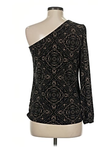 Maurices 3/4 Sleeve T-Shirt (view 2)