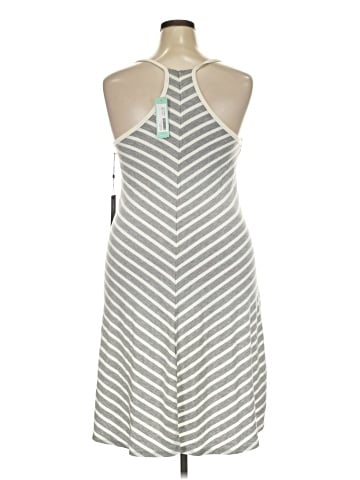Laila Jayde Casual Dress (view 2)