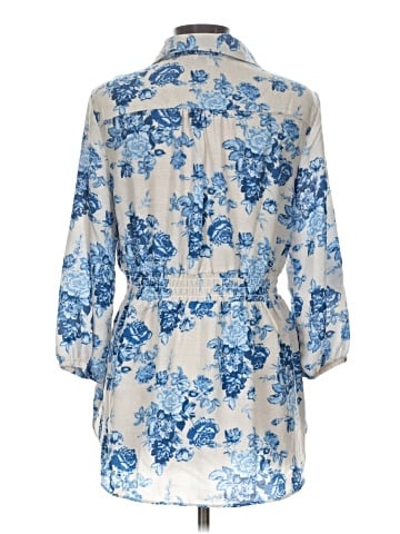 Sara Michelle 3/4 Sleeve Blouse (view 2)