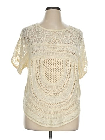 Chico's Short Sleeve T-Shirt (view 1)